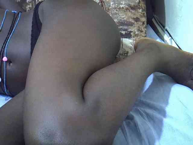 Cutteyslim9 webcam