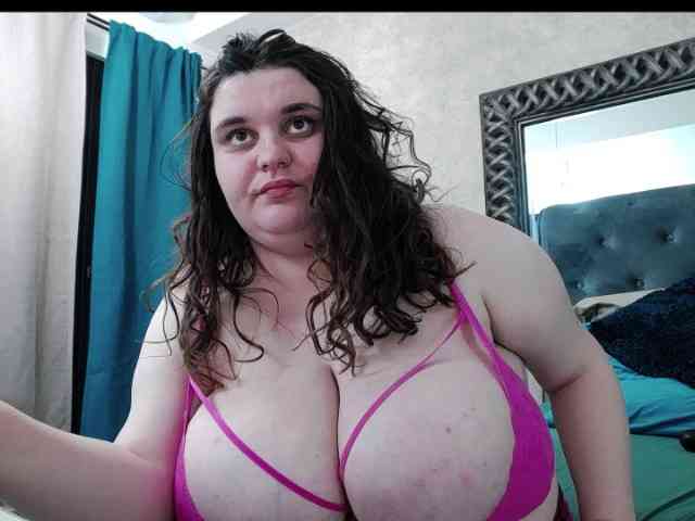 SaraElise Live Webcam on BongaCams