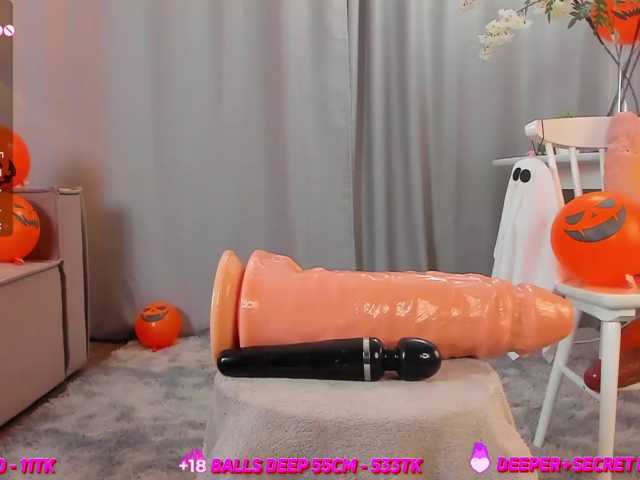 KarenLowe live cam on BongaCams