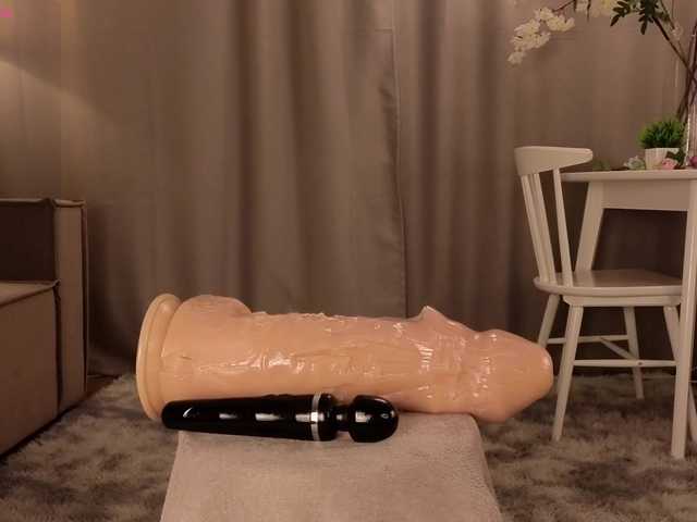 KarenLowe live webcam show