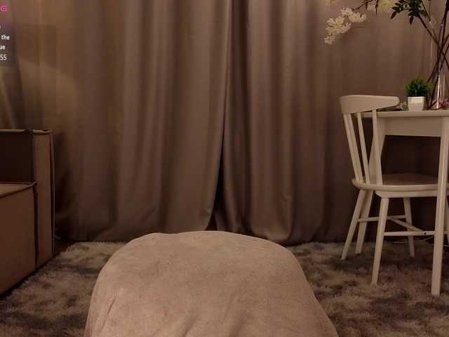 KarenLowe live cam on BongaCams