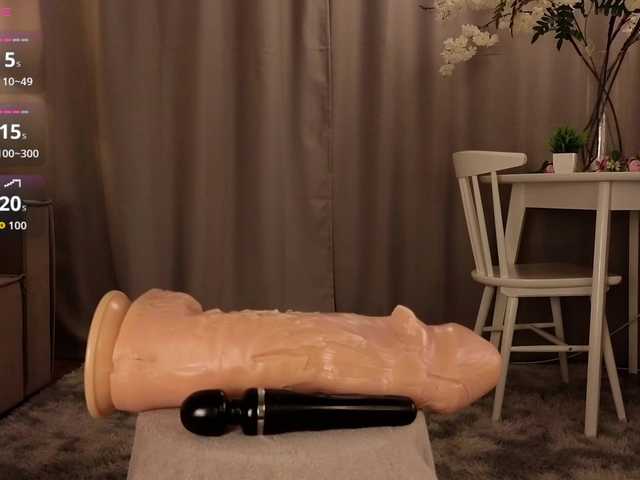 KarenLowe live cam on BongaCams