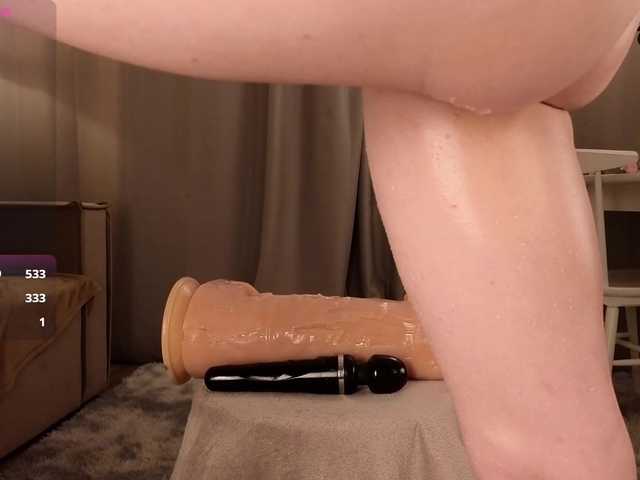 KarenLowe live cam on BongaCams
