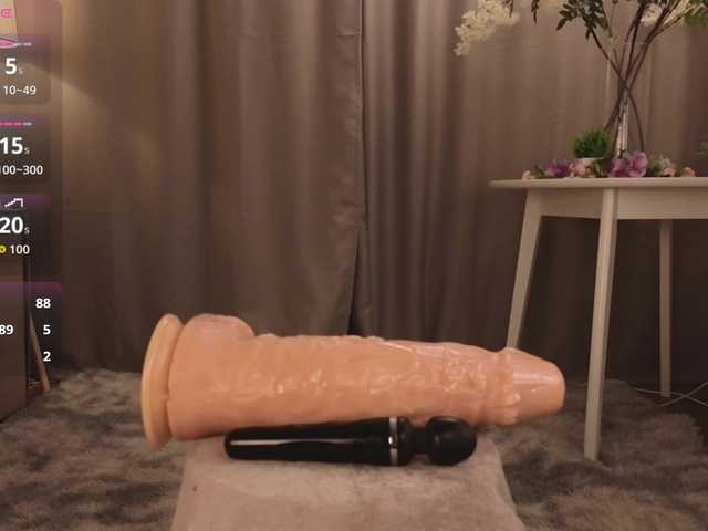 KarenLowe live cam on BongaCams