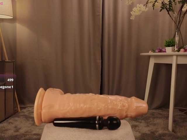 KarenLowe live cam on BongaCams