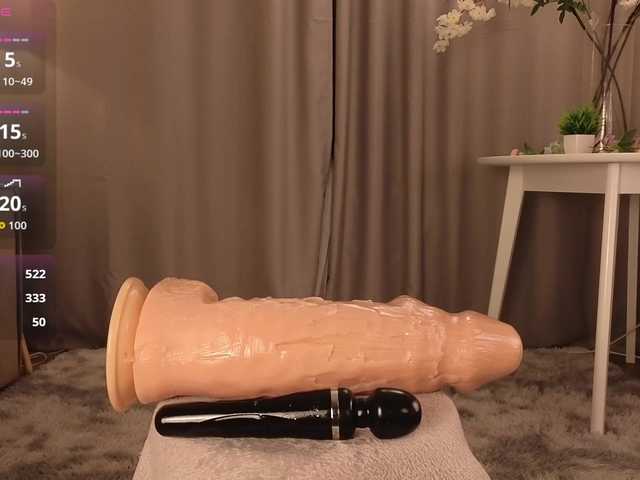 KarenLowe live cam on BongaCams
