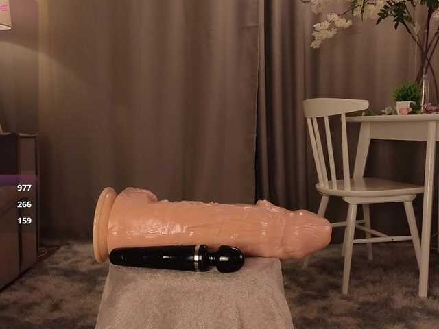 KarenLowe live cam on BongaCams
