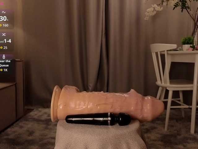 KarenLowe live webcam show