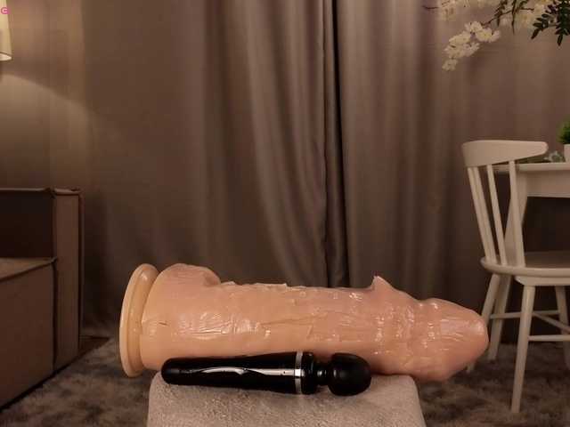 KarenLowe live webcam show