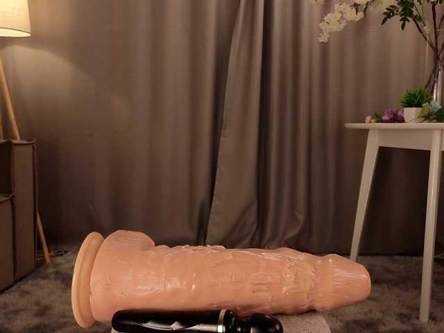 KarenLowe live cam on BongaCams