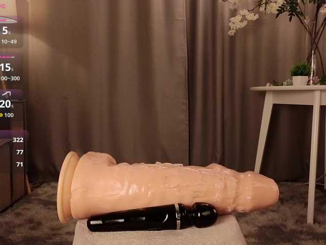 KarenLowe live cam on BongaCams