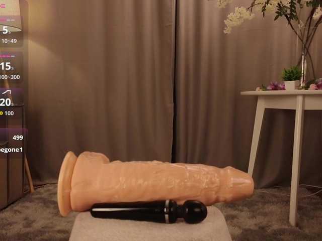 KarenLowe live cam on BongaCams