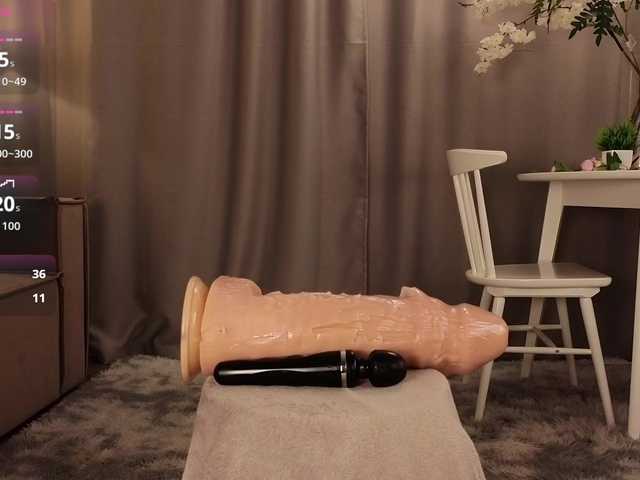 KarenLowe live cam on BongaCams