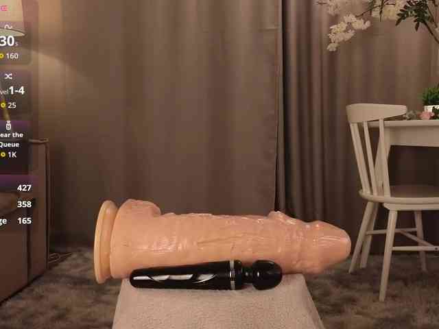 KarenLowe Sex Cam Show