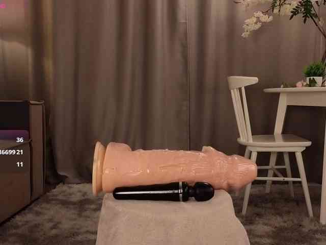 KarenLowe Sex Cam Show