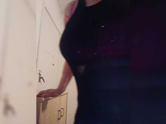 KASANDRABOLOSHKA live cam on BongaCams