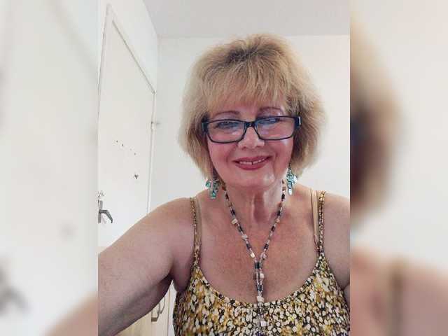 BoloshkaBlonda live webcam show