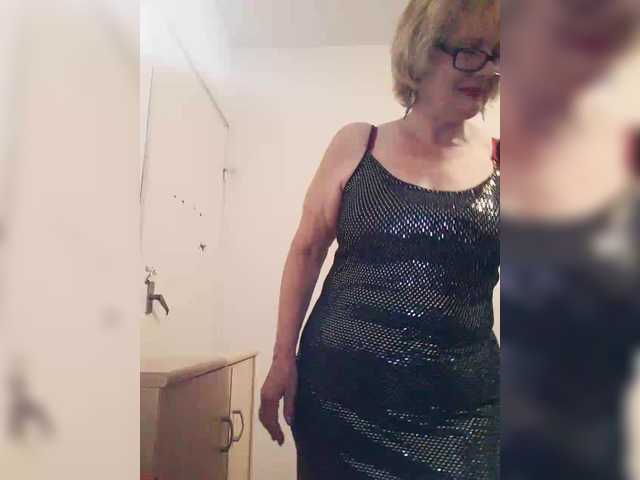 KASANDRABOLOSHKA live webcam show