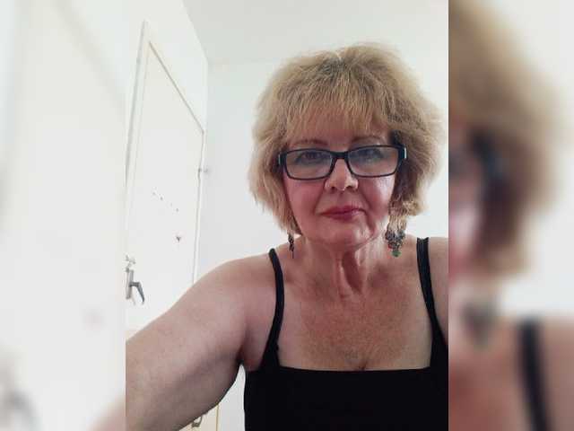 BoloshkaBlonda live webcam show