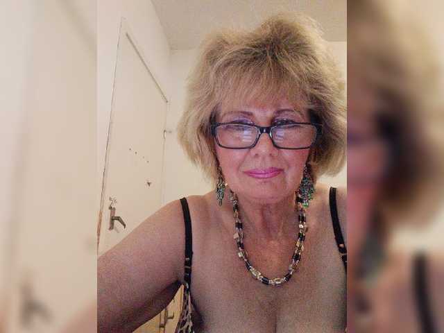 KASANDRABOLOSHKA live webcam show
