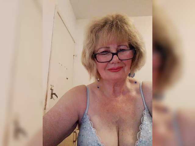 KASANDRABOLOSHKA live webcam show