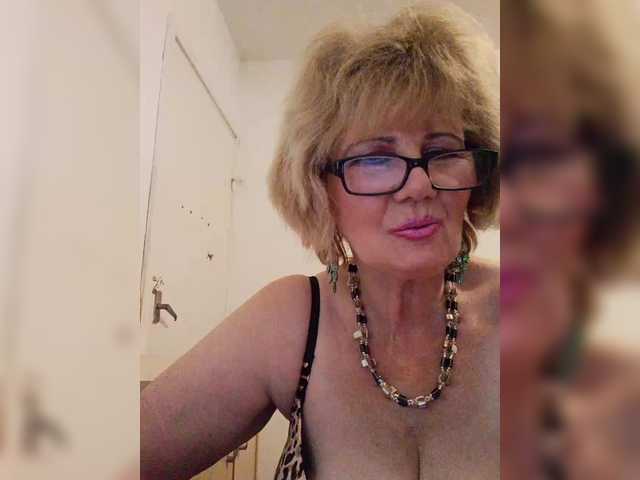 KASANDRABOLOSHKA live webcam show