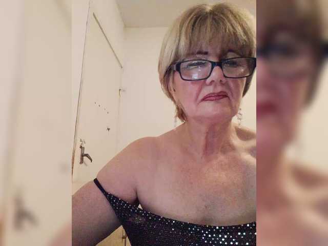 kasandraboloshka live sex show