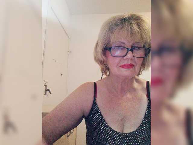 KASANDRABOLOSHKA live webcam show