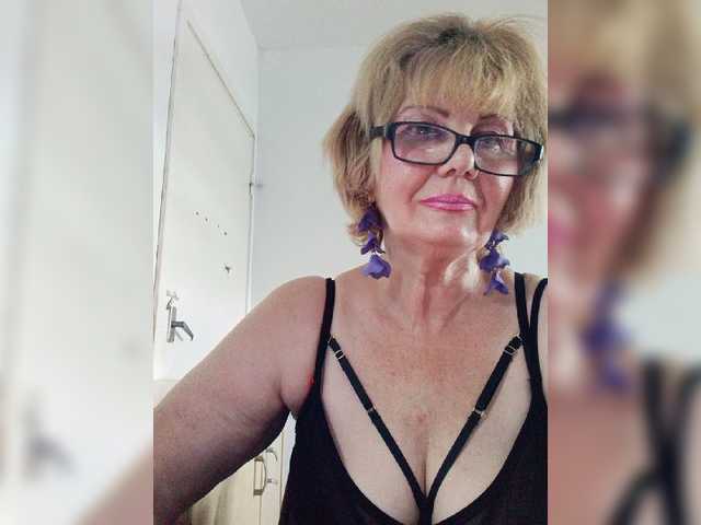 KASANDRABOLOSHKA live webcam show