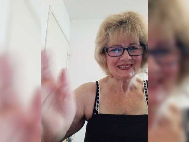 KASANDRABOLOSHKA live webcam show