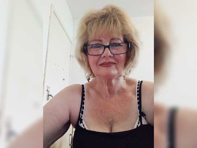 KASANDRABOLOSHKA live webcam show