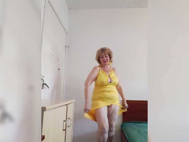 KASANDRABOLOSHKA live cam on BongaCams
