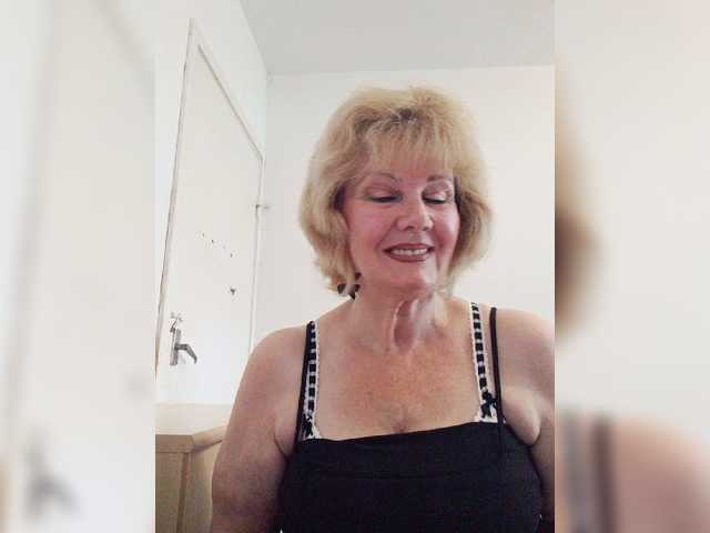 KASANDRABOLOSHKA live webcam show