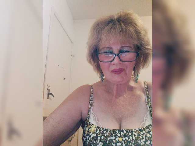 BoloshkaBlonda live webcam show