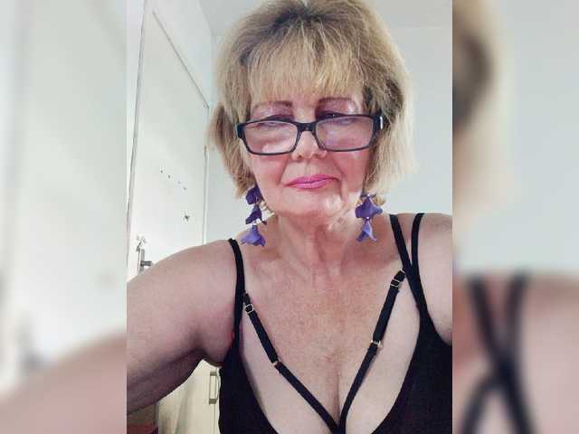 KASANDRABOLOSHKA live webcam show