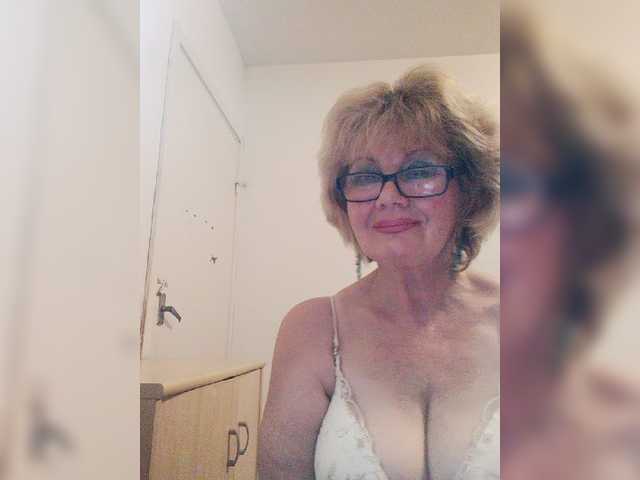 BoloshkaBlonda live webcam show