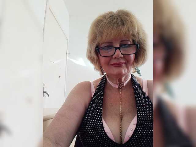 KASANDRABOLOSHKA live cam