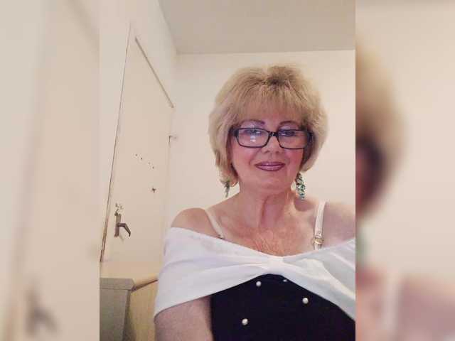 KASANDRABOLOSHKA live cam