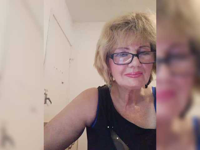 BoloshkaBlonda live webcam show