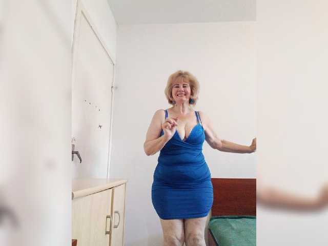 KASANDRABOLOSHKA live cam on BongaCams