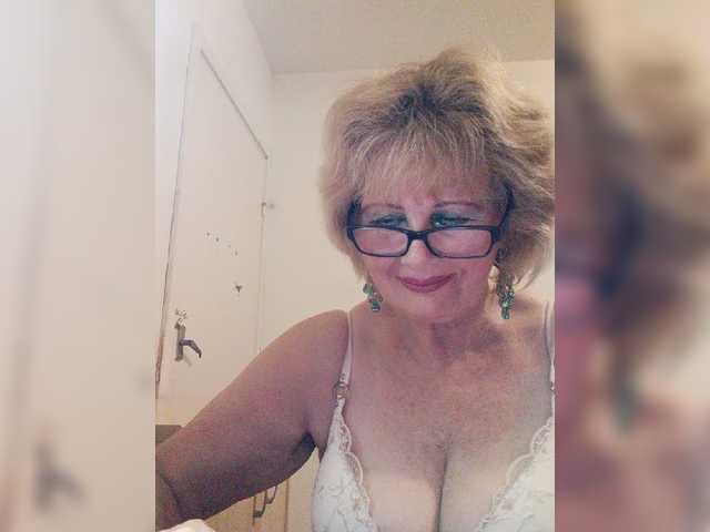 BoloshkaBlonda live webcam show