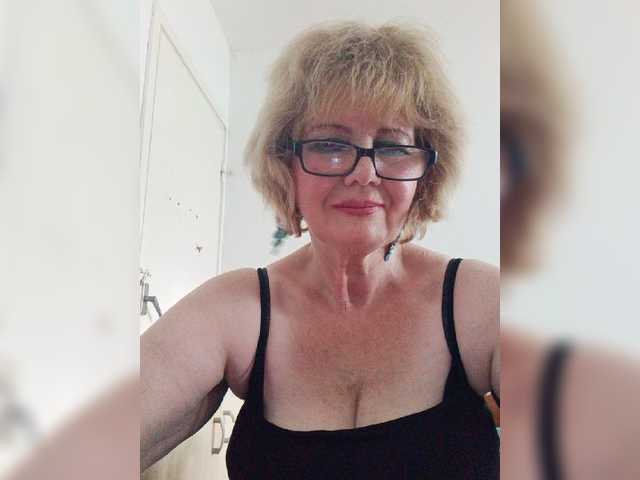 BoloshkaBlonda live webcam show