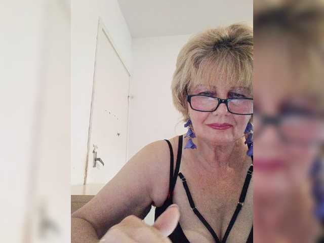 KASANDRABOLOSHKA live webcam show