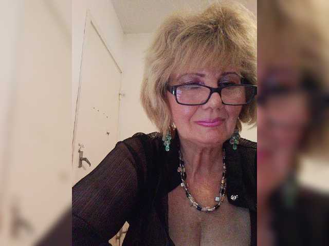 KASANDRABOLOSHKA live webcam show