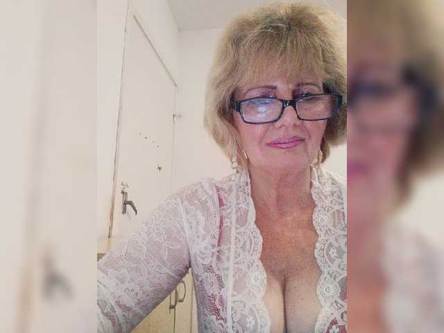KASANDRABOLOSHKA live webcam show