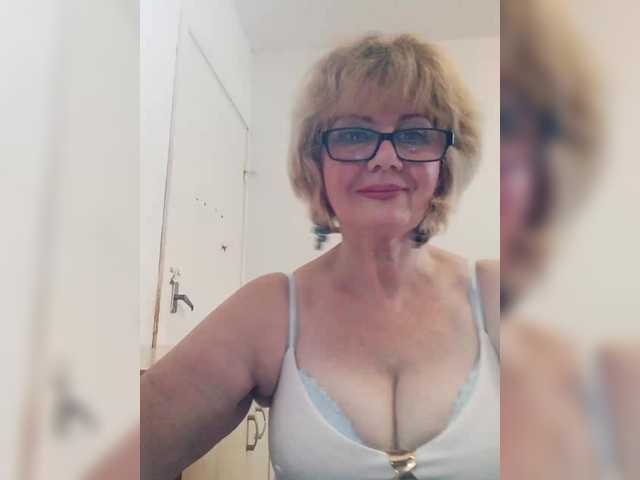 BoloshkaBlonda live webcam show