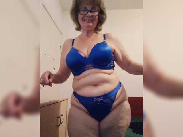 MoonGoddess live cam preview