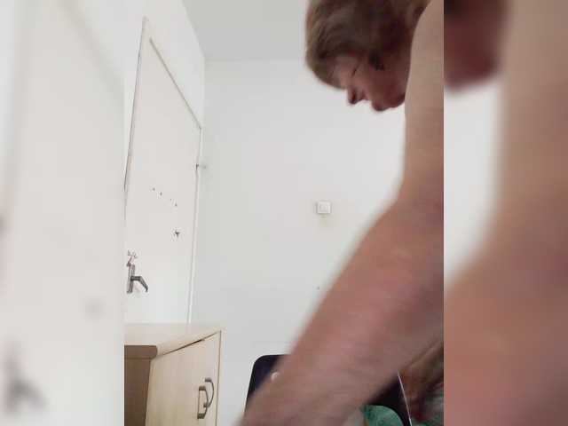 KASANDRABOLOSHKA live cam on BongaCams