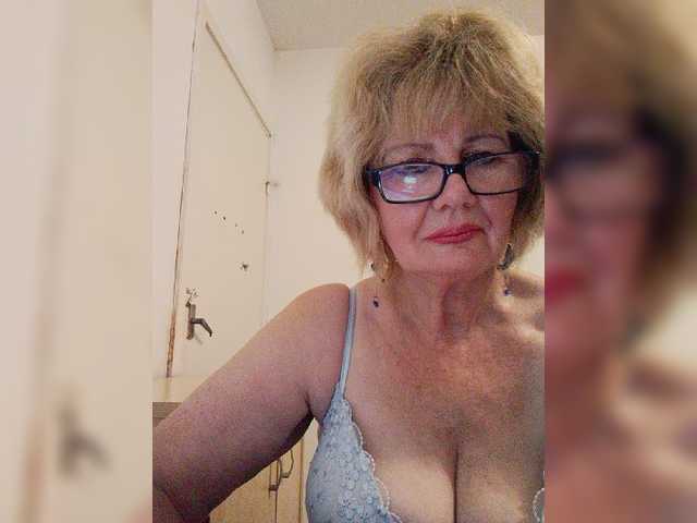 KASANDRABOLOSHKA live webcam show