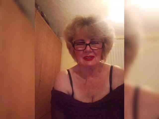 BoloshkaBlonda webcam